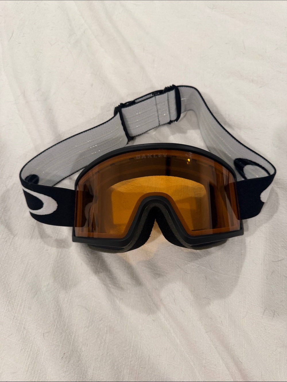 Oakley Target Line Snow Goggles